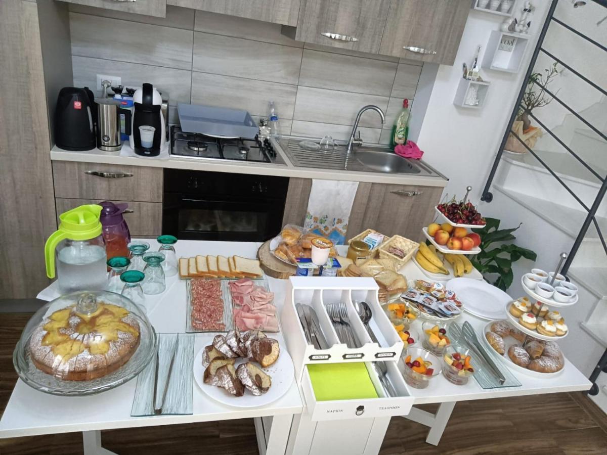 Bed and Breakfast Athena Шилла Экстерьер фото